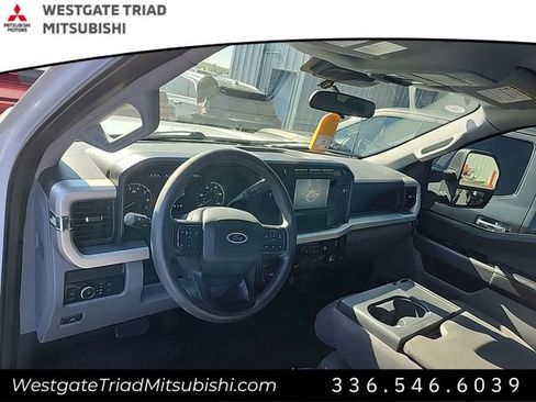 Used 2023 Ford F250 XL w/ STX Appearance Package image 7