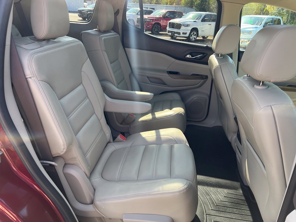 Used 2017 GMC Acadia Denali w/ Technology Package AWD/4WD image 20