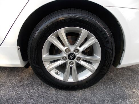 Used 2011 Hyundai Sonata GLS w/ Popular Equipment Pkg 2 image 21