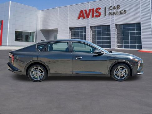 Used 2025 Kia K4 FWD image 5
