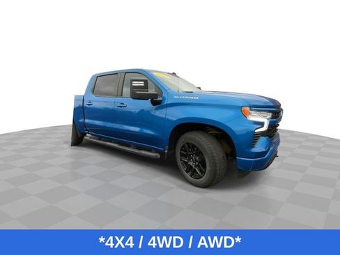 Used 2023 Chevrolet Silverado 1500 RST image 2