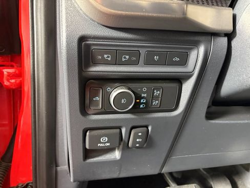 Used 2022 Ford F150 Raptor w/ Equipment Group 801A High AWD/4WD image 13