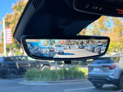 Certified 2025 Chevrolet Traverse High Country w/ LPO, Floor Liner Package image 8