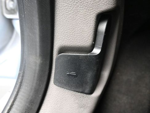 Used 2019 Ford Transit Connect XL image 23