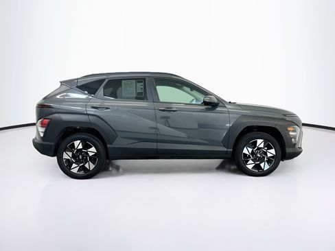 Used 2025 Hyundai Kona SEL AWD/4WD image 10