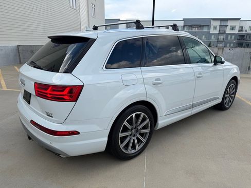 Used 2018 Audi Q7 3.0T Premium Plus w/ Premium Plus Package AWD/4WD image 3