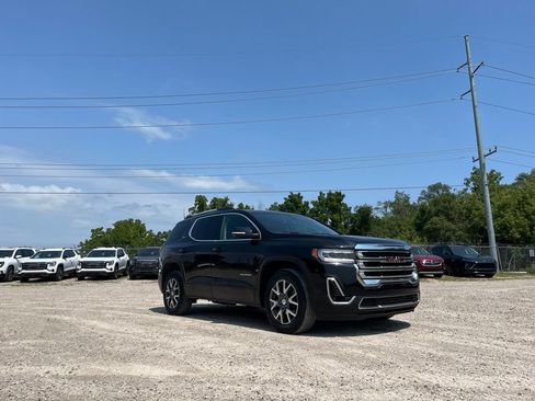 Used 2023 GMC Acadia SLT w/ Preferred Package AWD/4WD image 5