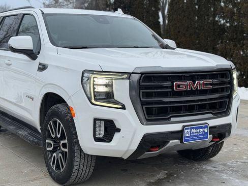 Used 2023 GMC Yukon AT4 image 2