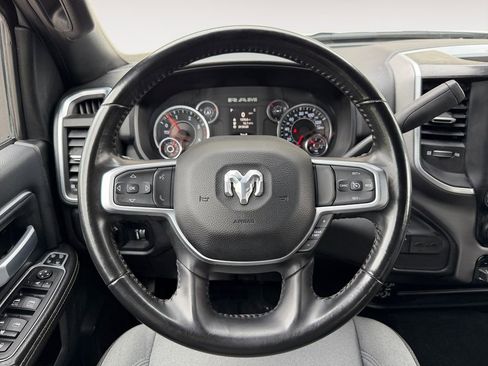 Used 2024 RAM 2500 Big Horn AWD/4WD image 23