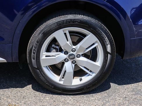 Used 2018 Audi Q5 2.0T Premium Plus w/ Premium Plus Package AWD/4WD image 13