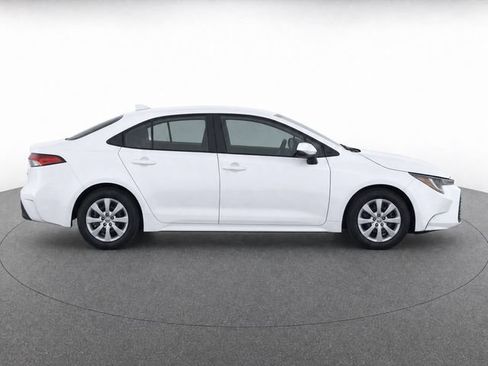Certified 2025 Toyota Corolla LE FWD image 2