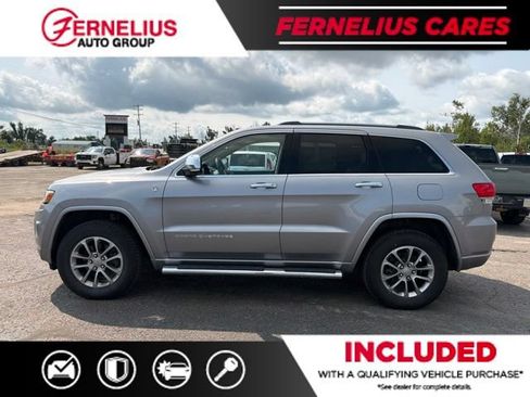Used 2016 Jeep Grand Cherokee Overland w/ Advanced Technology Group AWD/4WD image 4