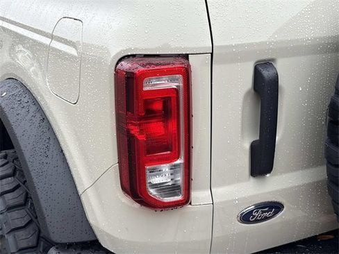 New 2025 Ford Bronco 4-Door image 11