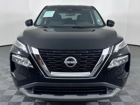 Used 2022 Nissan Rogue SV FWD image 3