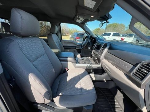 Used 2020 Ford F250 XLT w/ XLT Premium Package image 12