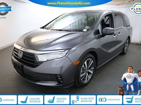 Certified 2024 Honda Odyssey Touring image 1