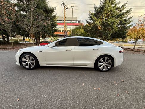 Used 2020 Tesla Model S Performance image 6