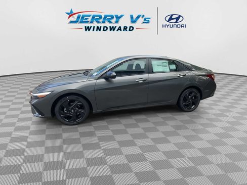 New 2026 Hyundai Elantra Sport image 5