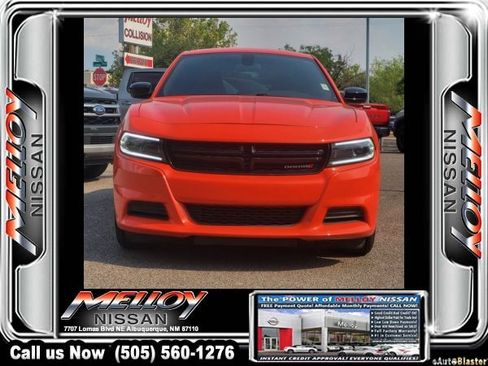 Used 2023 Dodge Charger SXT RWD image 2