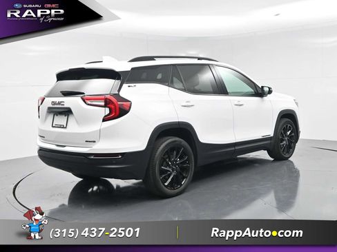 Used 2023 GMC Terrain SLT w/ Tech Package AWD/4WD image 27