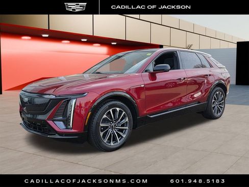 New 2026 Cadillac Lyriq Sport image 1