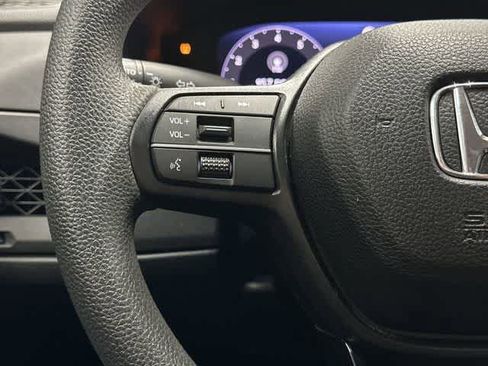 Used 2024 Honda Accord EX image 17