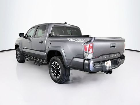 Used 2022 Toyota Tacoma TRD Sport w/ Technology Package AWD/4WD image 7