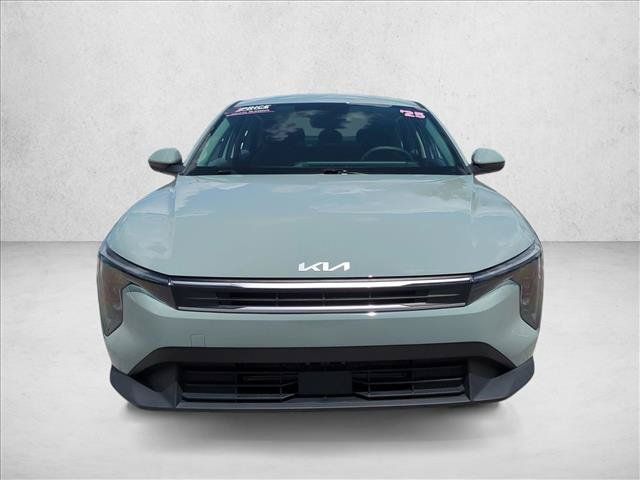 Used 2025 Kia K4 FWD image 2
