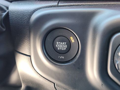 Used 2023 Jeep Wrangler Unlimited Rubicon image 30