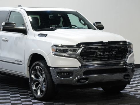 Used 2019 RAM 1500 Limited AWD/4WD image 9