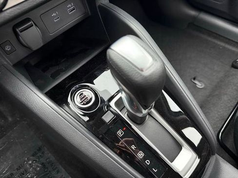 New 2025 Nissan Versa SR w/ Trunk Package image 26