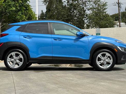 Used 2022 Hyundai Kona SEL FWD image 6