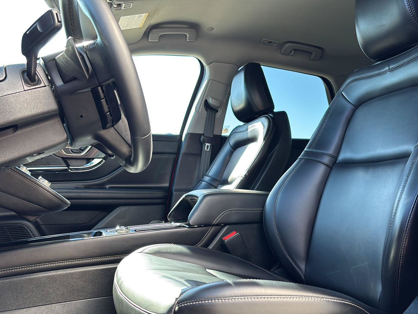 Used 2022 Lincoln Corsair FWD image 10