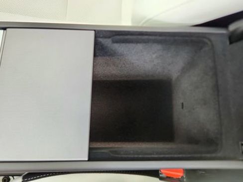 Used 2026 Tesla Model Y Long Range image 50