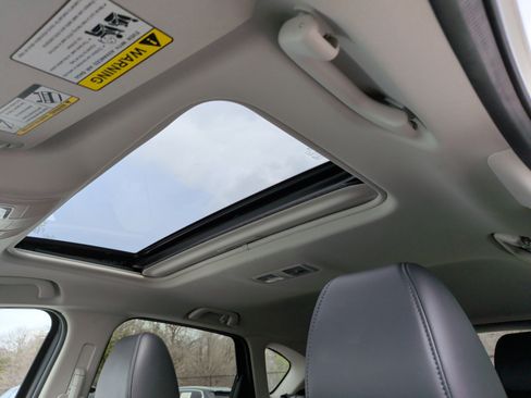 Used 2018 MAZDA CX-5 Touring w/ Preferred Equipment Package image 30