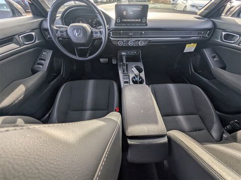 Certified 2025 Honda Civic Sport image 28