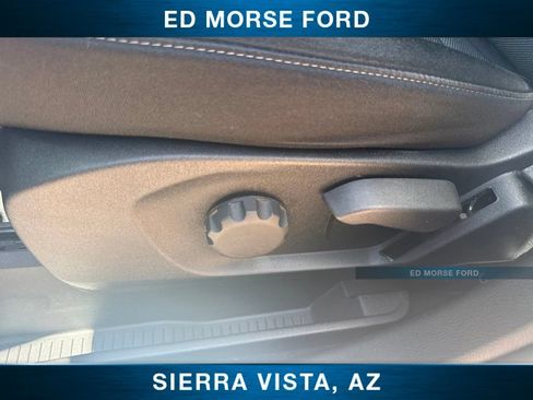 Used 2023 Ford Edge SE AWD/4WD image 13