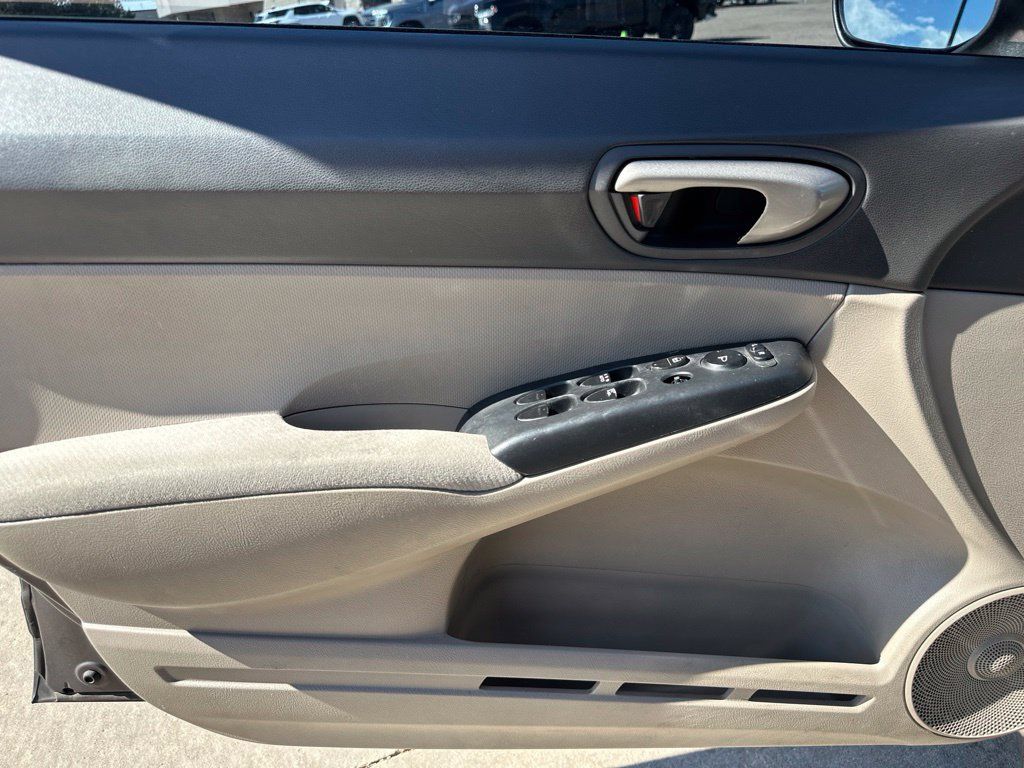 Used 2010 Honda Civic LX image 17
