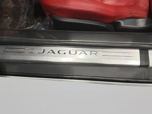 Used 2014 Jaguar F-TYPE S image 20