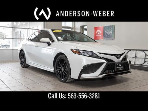 Used 2022 Toyota Camry XSE image 1