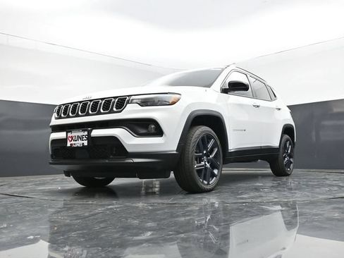 New 2026 Jeep Compass Latitude AWD/4WD image 48