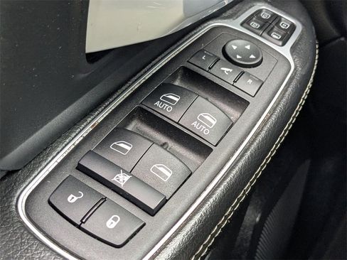 Used 2024 RAM 2500 Big Horn image 21