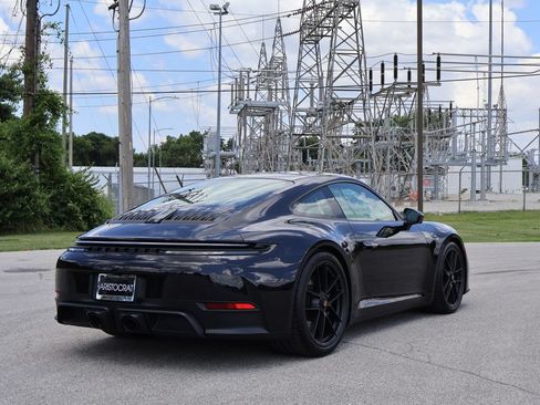 Certified 2025 Porsche 911 Carrera 4 GTS AWD/4WD image 8