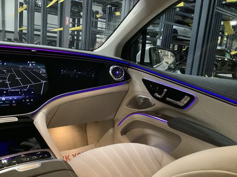 Certified 2024 Mercedes-Benz EQS 450+ 4MATIC SUV image 26