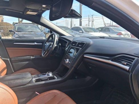 Used 2020 Ford Fusion Titanium FWD image 11