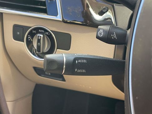 Used 2017 Mercedes-Benz GLS 450 4MATIC image 25