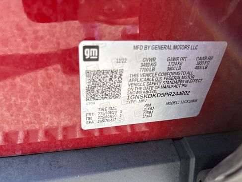 Used 2023 Chevrolet Suburban Z71 w/ Luxury Package image 25