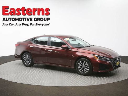 Used 2023 Nissan Altima 2.5 SV image 47