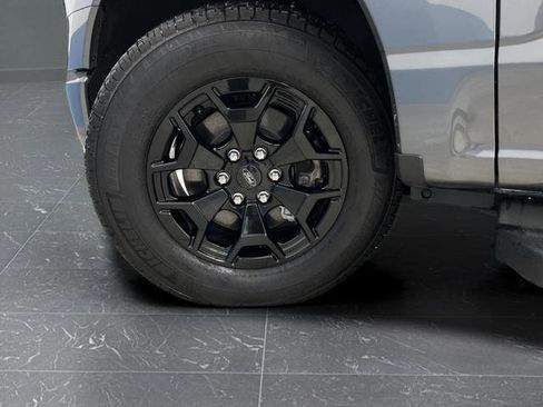 Used 2025 Ford F150 Lightning XLT image 38