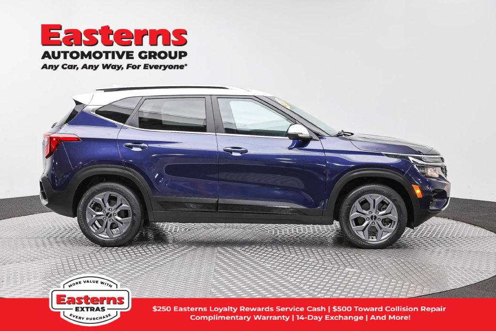 Used 2024 Kia Seltos S AWD/4WD image 5